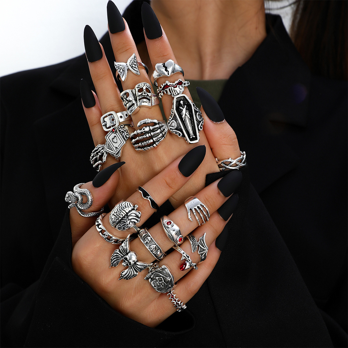 Vintage Punk Knuckle Rings Set - ชุดแหวนนิ้วสไตล์พังก์ ลายเรขาคณิต 23 ชิ้น สำหรับผู้หญิงและผู้ชาย ลายงู