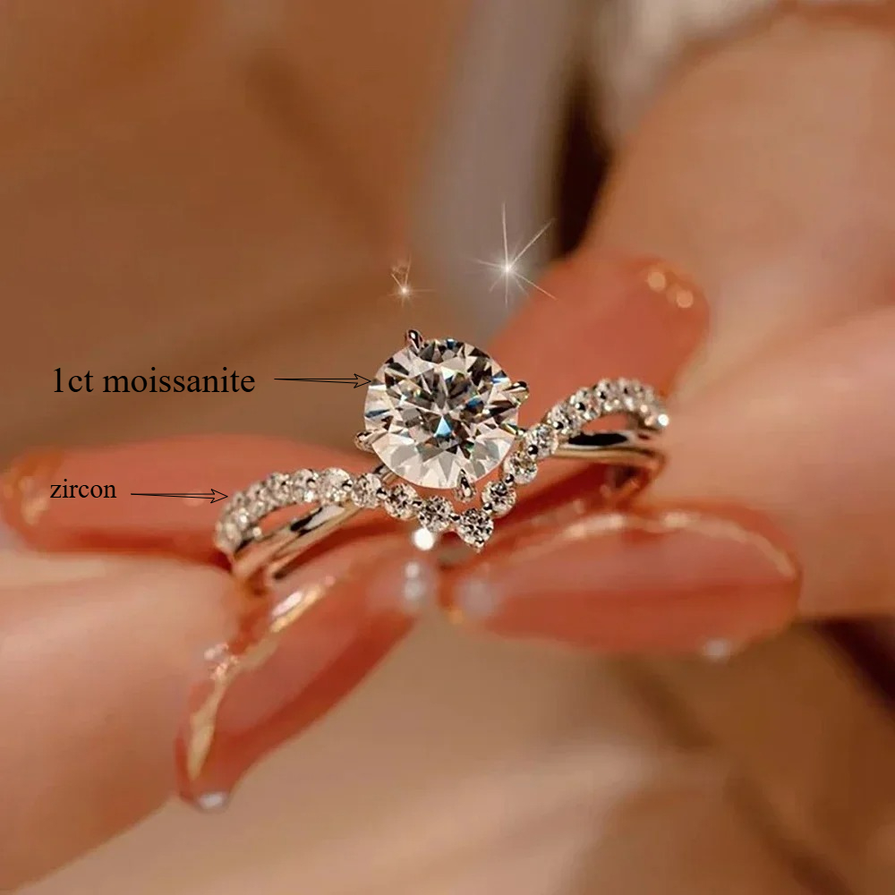 Moissanite Engagement Ring 1 Carat - 1 กะรัต 6.5 มม. แหวนเพชรโมอิสซาไนต์ แหวนแต่งงานเงินแท้