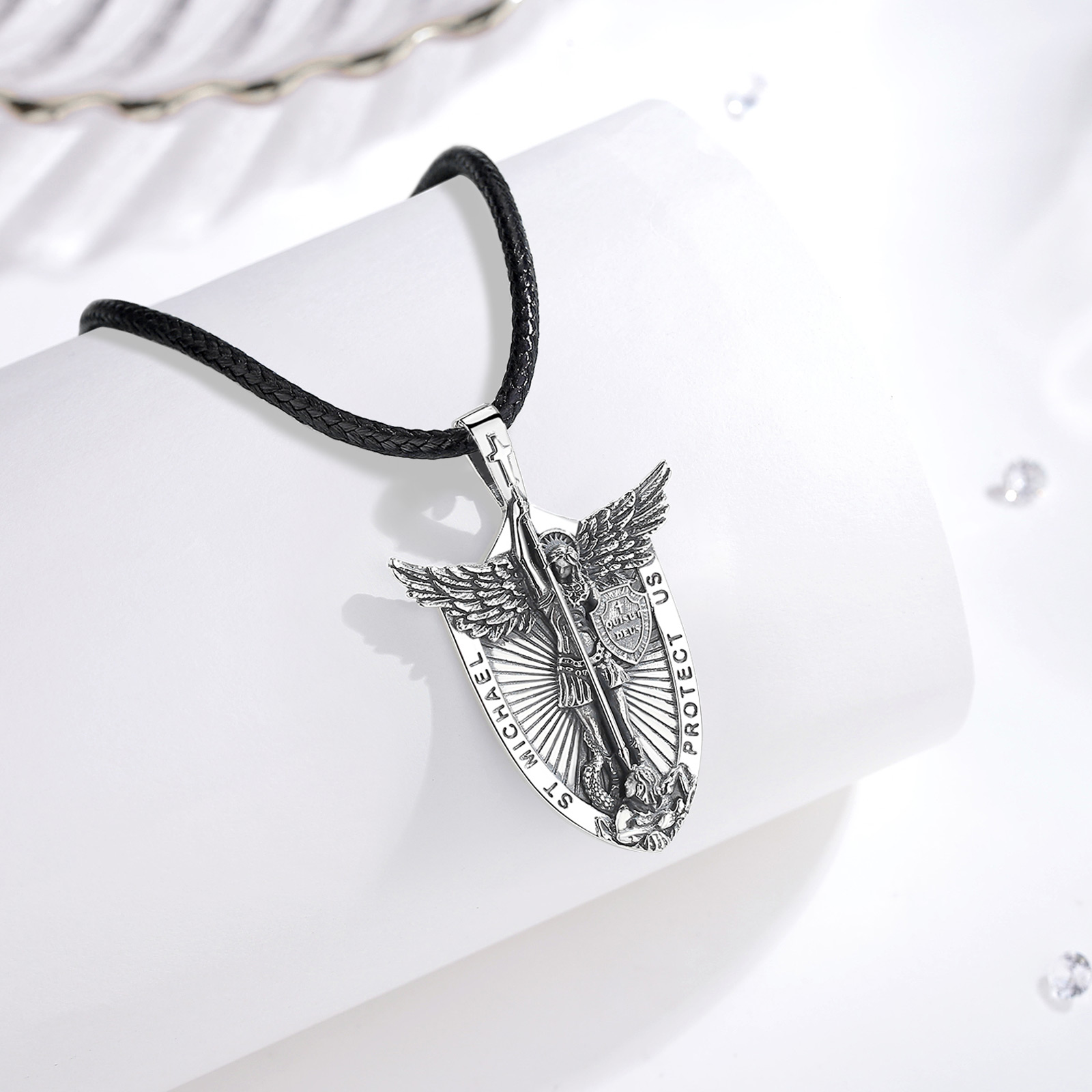 Eudora 925 เงินสเตอร์ลิง St. M - 925 Sterling Silver Chain Necklace Men บทวิจารณ์และราคา