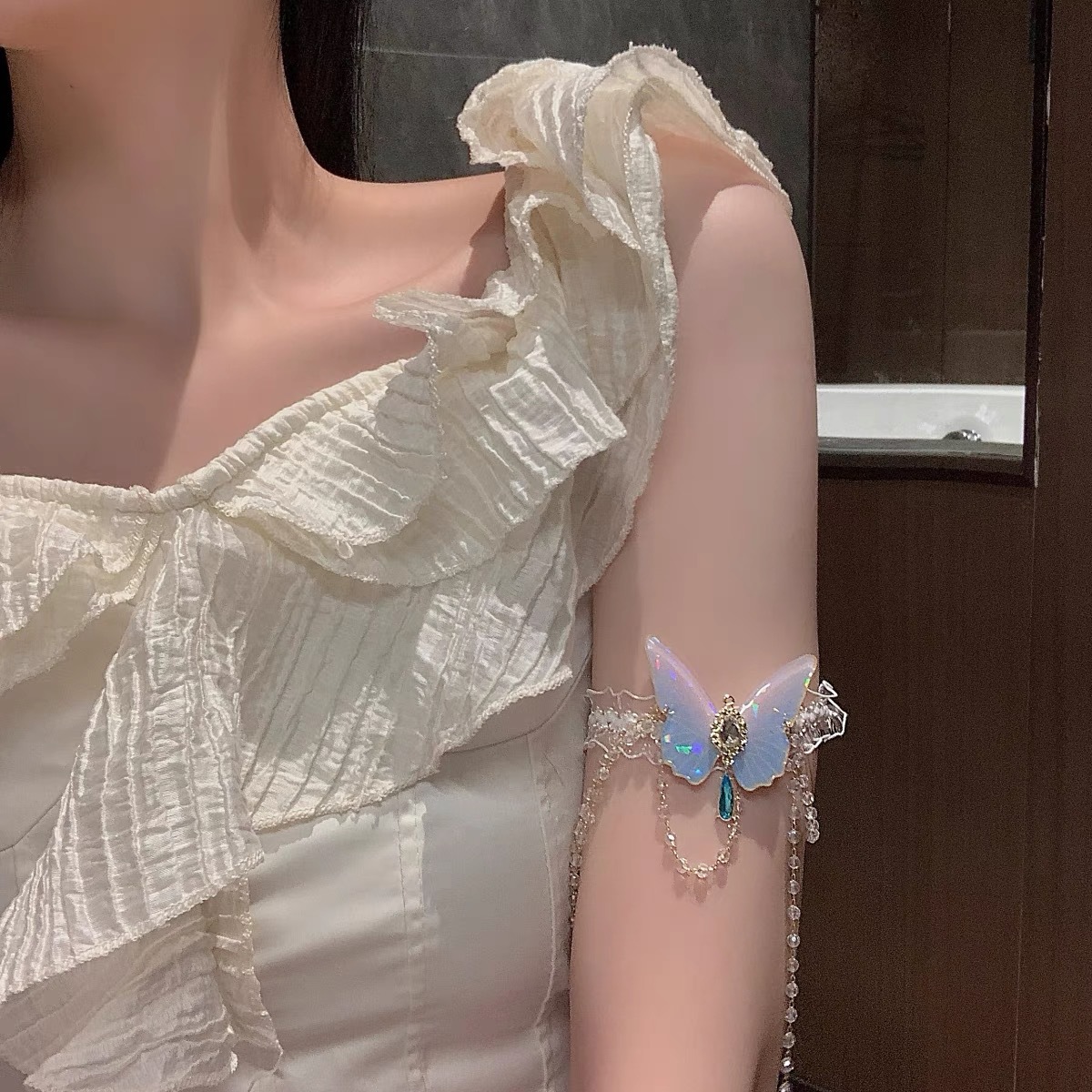 แฟชั่นรูปแบบผีเสื้อยืดหยุ่นลูก - Body Jewelry บทวิจารณ์และราคา