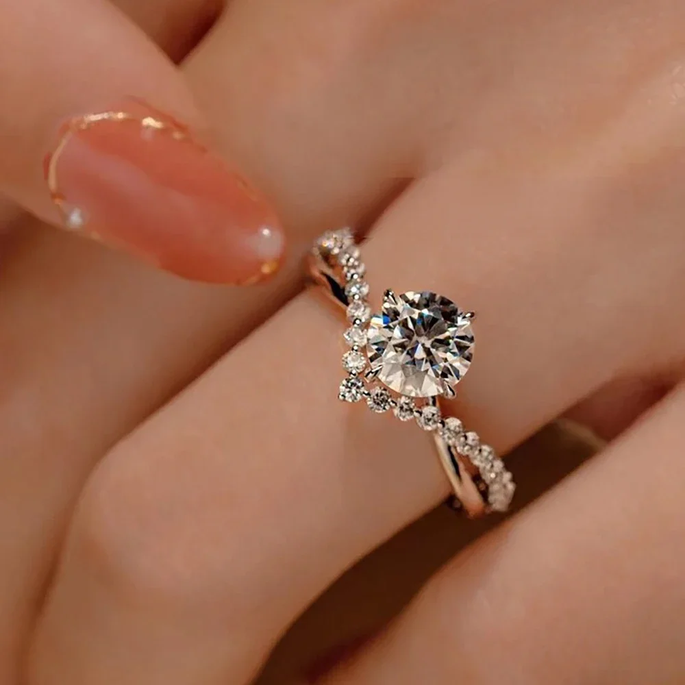 1 กะรัต 6.5 มม. แหวนเพชรโมอิสซ - Moissanite Engagement Ring 1 Carat บทวิจารณ์และราคา