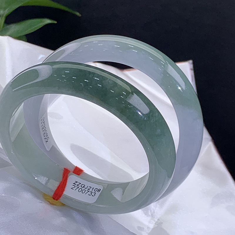กำไลหยกพม่าสำหรับผู้หญิง ทำจาก - Bracelets บทวิจารณ์และราคา