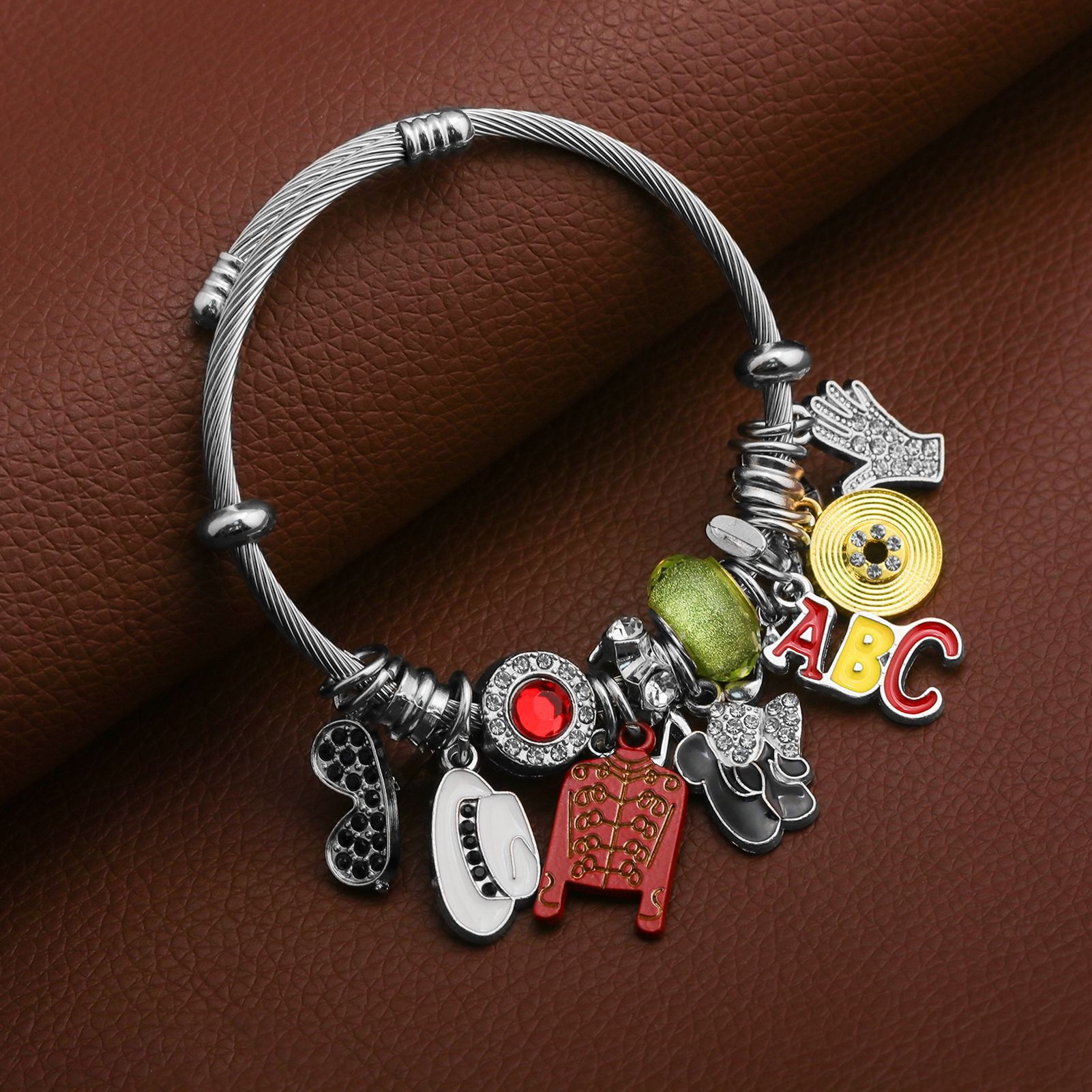 สร้อยคอจี้ไมเคิล แจ็กสัน รุ่น  - Anime Pendant Necklace บทวิจารณ์และราคา