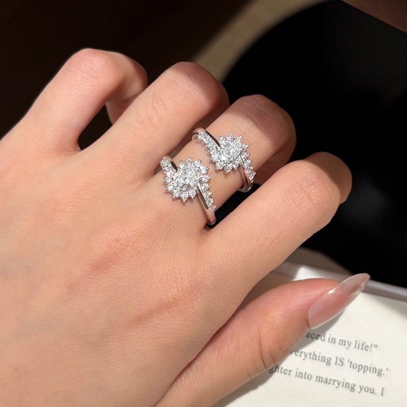 อาไพรอน ลักชัวรี 0.5 กะรัตและ  - Moissanite Engagement Ring 1 Carat บทวิจารณ์และราคา